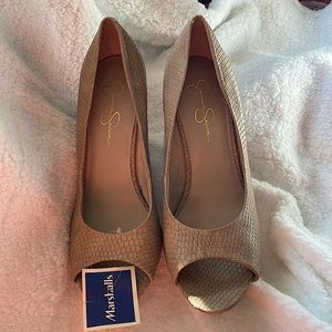 NWT Jessica Simpson Wedges